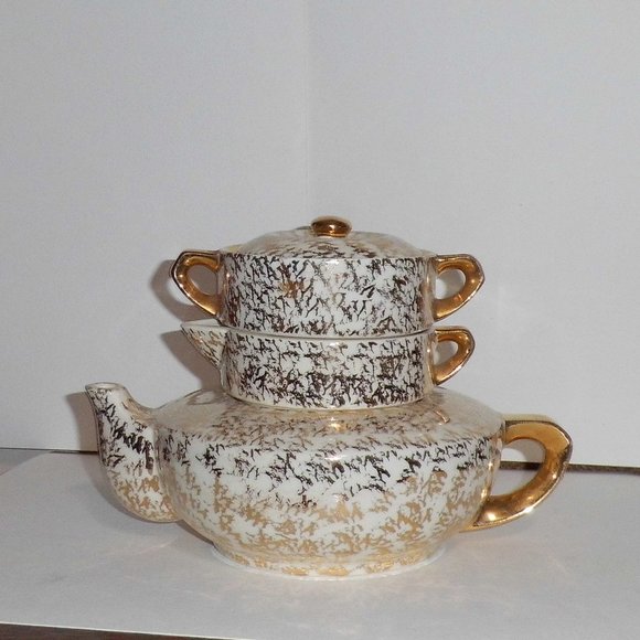 Weeping Gold (All In One)  Tea/Coffee Pourer - Collectible - Picture 1 of 8